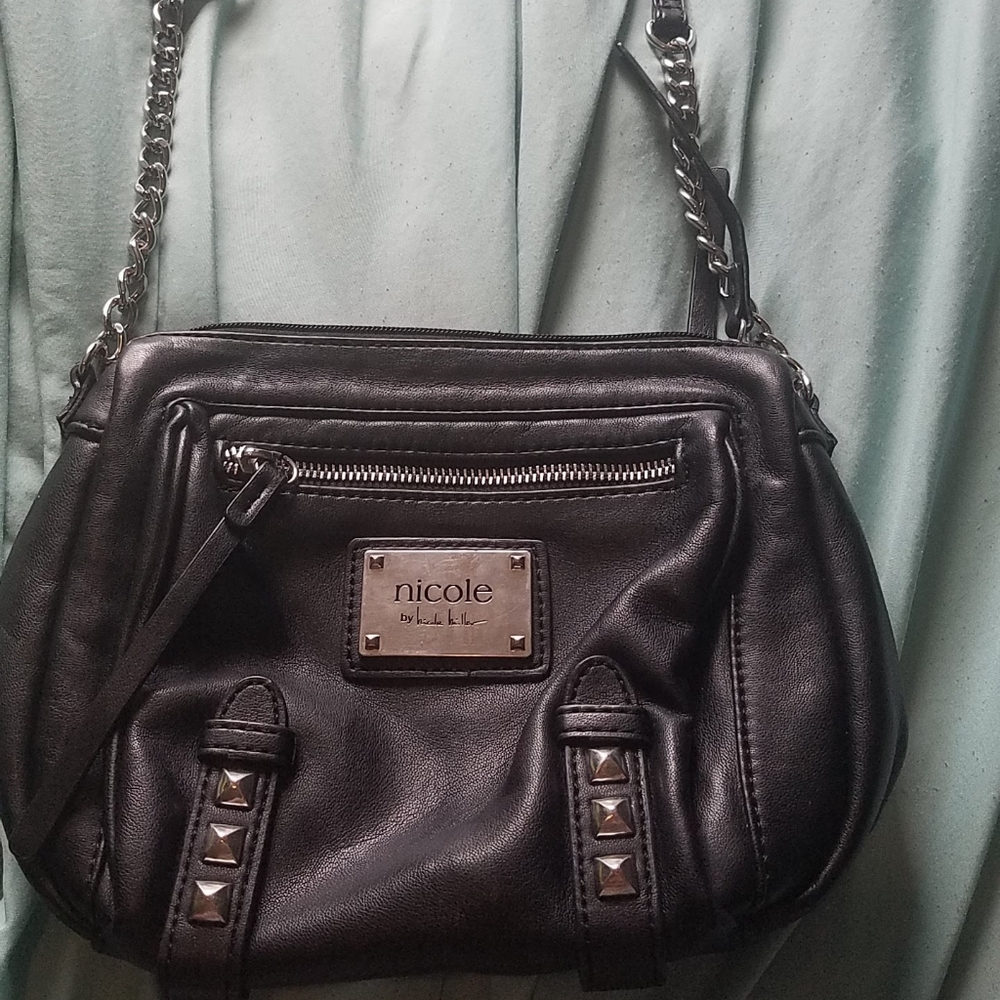 Nicole Miller purse size small to medium